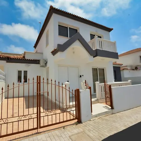 Nissi Sotia Villa *