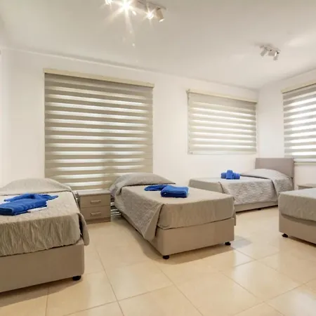 Nissi Sotia Айя-Напа