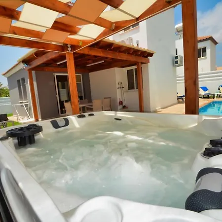 Villa Nissi Sotia Agia Napa