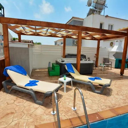 Nissi Sotia Villa Agia Napa