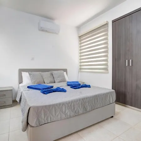 Nissi Sotia * Agia Napa