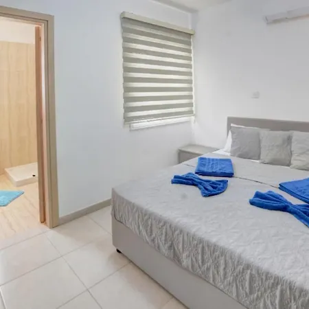 Nissi Sotia * Agia Napa