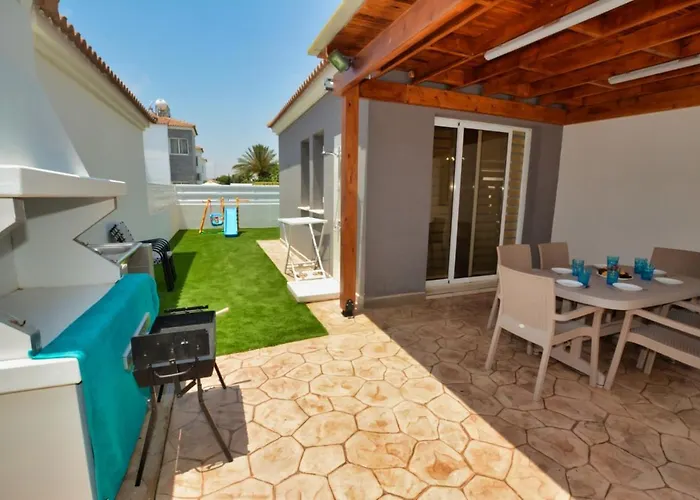 Nissi Sotia Villa Agia Napa